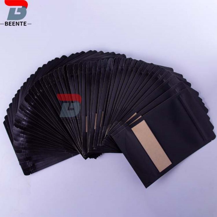 أكياس بلاستيكية لتغليف الأرز